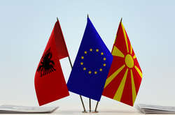 В ЄС немає єдності щодо розширення за рахунок Македонії і Албанії
