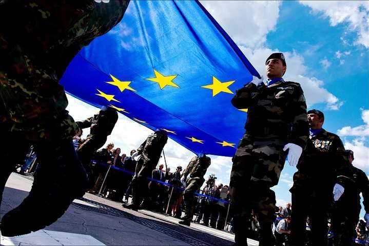 Дев'ять країн ЄС підписали угоду про створення спільних військових сил 