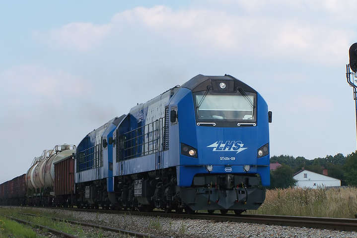 Польща хоче запустити залізничний маршрут у Китай через Україну