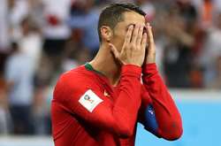 Чемпіонат світу з футболу. Росія вийшла на Іспанію, а Португалія – на Уругвай