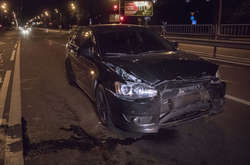 Mitsubishi врізався в Hyundai 