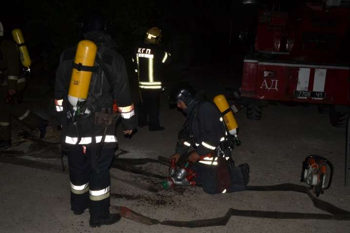 Шість квартир постраждали внаслідок нічної пожежі в центрі Одеси