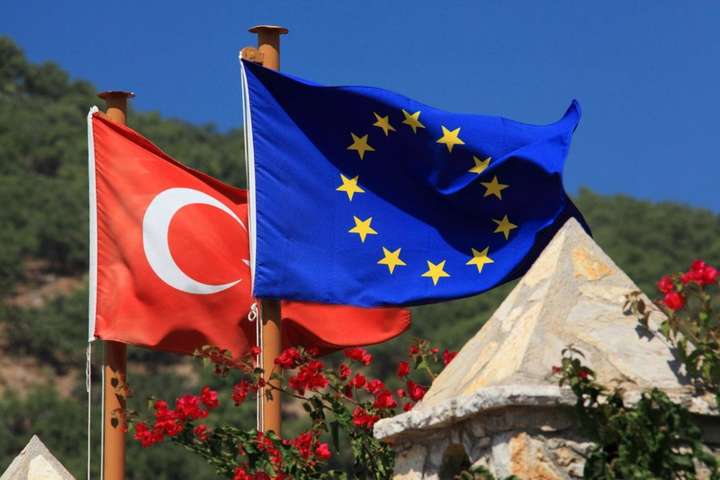 Переговори про вступ Туреччини в ЄС призупинені