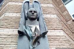 У Києві відкрили меморіальну дошку загиблому внаслідок теракту розвіднику