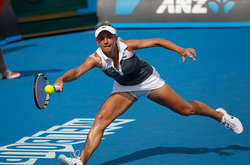 Українська тенісистка готується до Вімблдону на вулиці (відео)