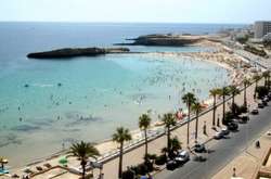 МЗС намагається повернути українських туристів з Тунісу