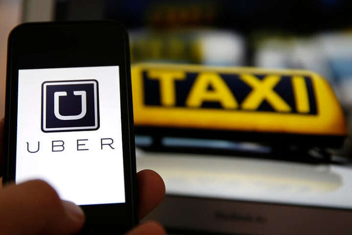 Uber буде блокувати своїх водіїв після 12 годин роботи 