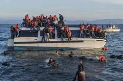 Біля берегів Лівії затонув човен зі 120 мігрантами