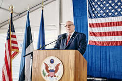 Через слова Трампа звільняється черговий американський дипломат