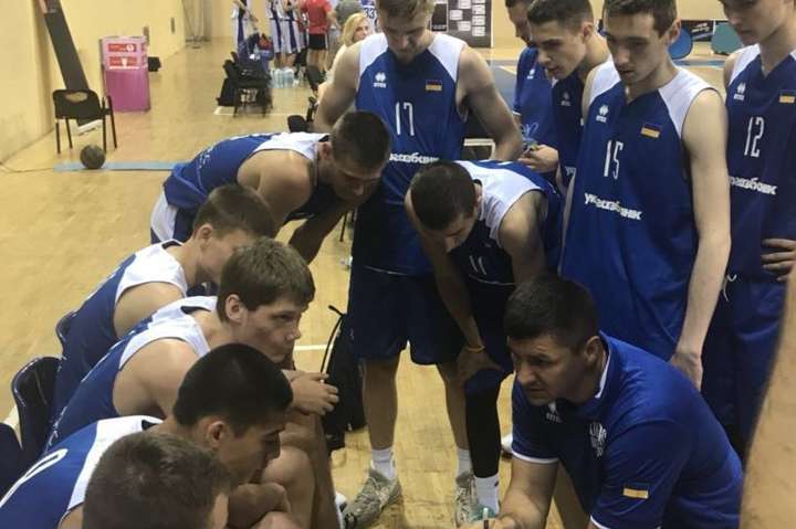 Баскетбольна збірна України U-18 вдруге поступилася Грузії