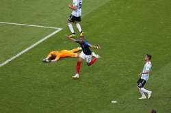 Франція стала першим учасником 1/4 фіналу Чемпіонату світу з футболу (відео)