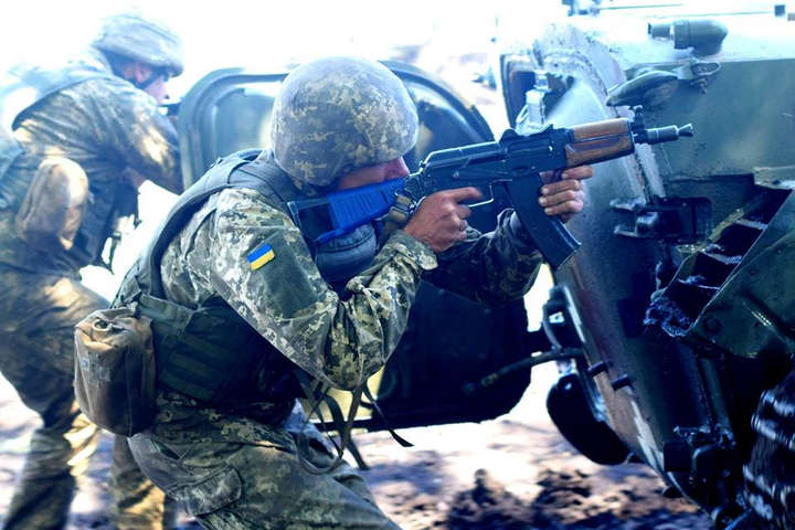 Окупанти зменшили провокації проти військових на Донбасі
