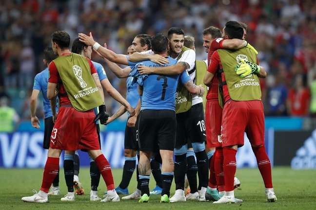 Чемпіонат світу. Уругвай - Португалія - 2:1. Роналду, як і Мессі, відправляється додому