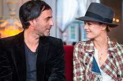   Ванесса Паради и  Самюэль Беншетри 