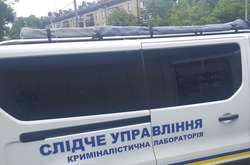 У Києві пограбували офіс: поранено жінку