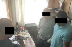 У Запоріжжі полковник запасу погорів на хабарі