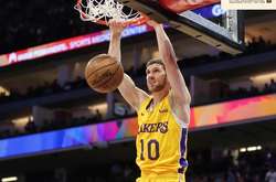 Михайлюк зіграв перший матч за «Лейкерс», а Ленем зацікавився «Вашингтон» (відео)