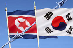 Южная и Северная Кореи обменялись списками для проведения встречи родственников