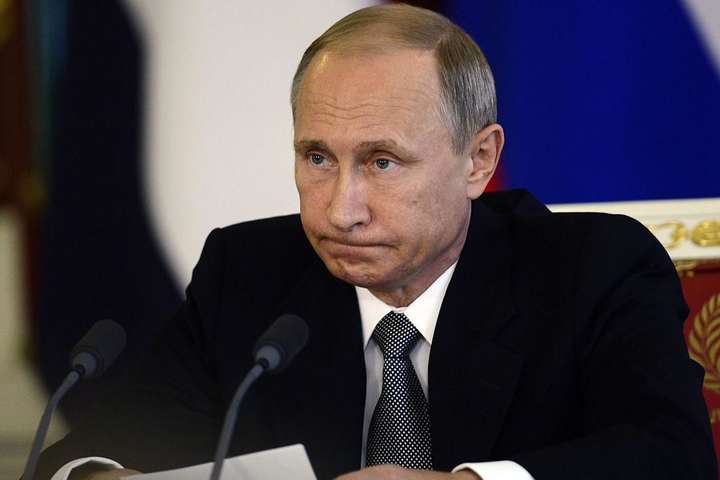 Российские социологи зафиксировали снижение рейтинга Путина