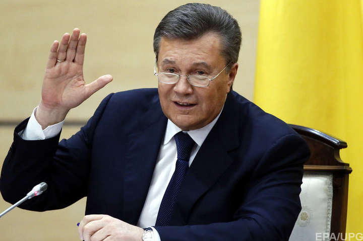 Російські ЗМІ побачили Януковича на футболі
