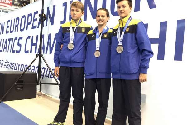 Українці завоювали чотири срібних медалі на чемпіонаті Європи зі стрибків у воду