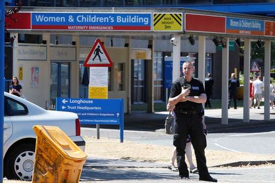 У Британії затримали медсестру за підозрою у вбивстві немовлят