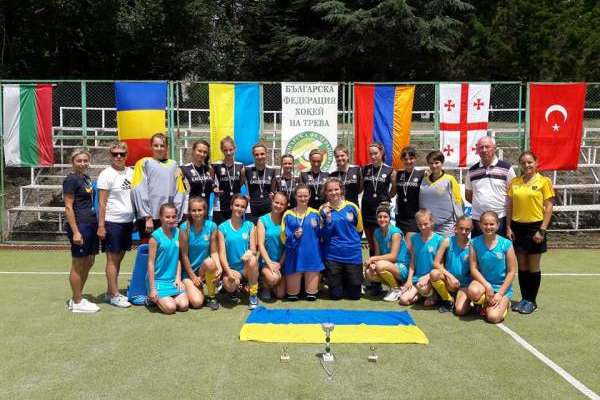 Українські хокеїстки на траві стали срібними призерами турніру у Болгарії