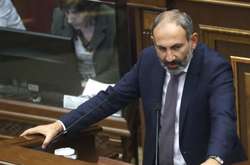 Новий прем’єр Вірменії пересадив уряд на «рідні» комп’ютери