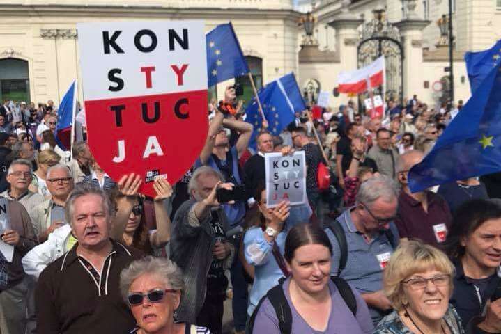 У Польщі пройшли акції протесту проти судової реформи