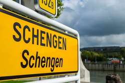 Європарламент схвалив нові правила безвізу 