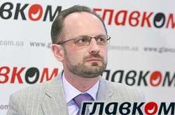 Кандидати в президенти мають назвати імена своїх спонсорів – Безсмертний