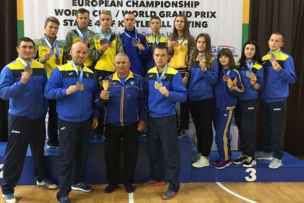 Українські гирьовики здобули 16 нагород юнацького чемпіонату Європи та дві медалі Кубку світу