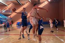 Збірна України виявилася слабшою за молодіжну команду Іспанії