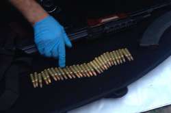 В Одесі під час огляду автомобіля поліція виявила цілий арсенал зброї