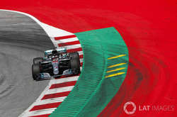 Формула-1. Гран Прі Великобританії. Третю практику виграв Льюїс Хемілтон