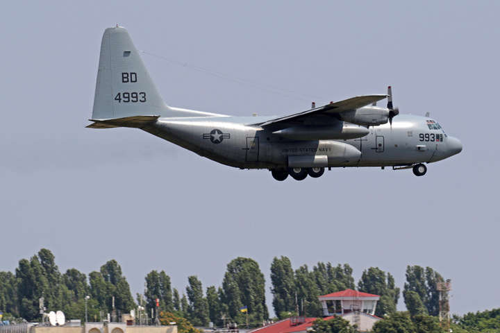 «Сі Бриз»: Військовий літак висадив в Одесі американських морпіхів