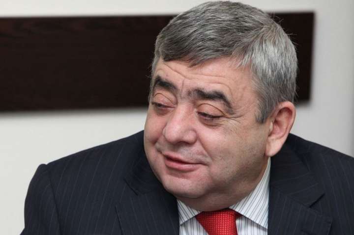 Брата екс-президента Вірменії звинуватили у фінансових злочинах