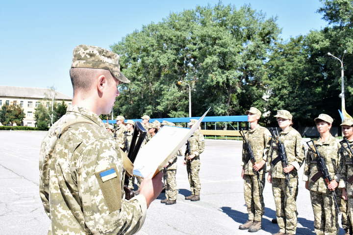 Військовослужбовці Повітряних сил присягли на вірність українському народові: фото