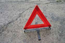 На трасі Київ-Чоп невідомий на смерть збив жінку і втік