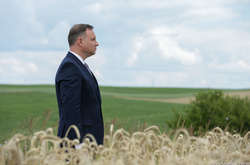 Дуда назвав Волинську трагедію геноцидом і закликав Україну до дружби