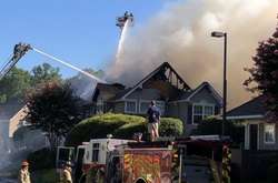 У США вертоліт впав на житловий будинок: є загиблий 