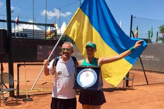 Ястремська здобула тенісний титул на турнірі у Римі, розгромивши у фіналі росіянку (відео)