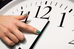 Жителі ЄС до 16 серпня голосують щодо переходу на літній та зимовий час