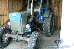 На Ровенщине пьяный мужчина переехал на тракторе собственную мать