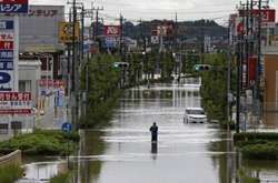 В Японії через наближення тайфуну евакуюють 55 тисяч осіб
