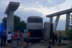 На трасі Київ-Одеса загорівся екскурсійний автобус з дітьми