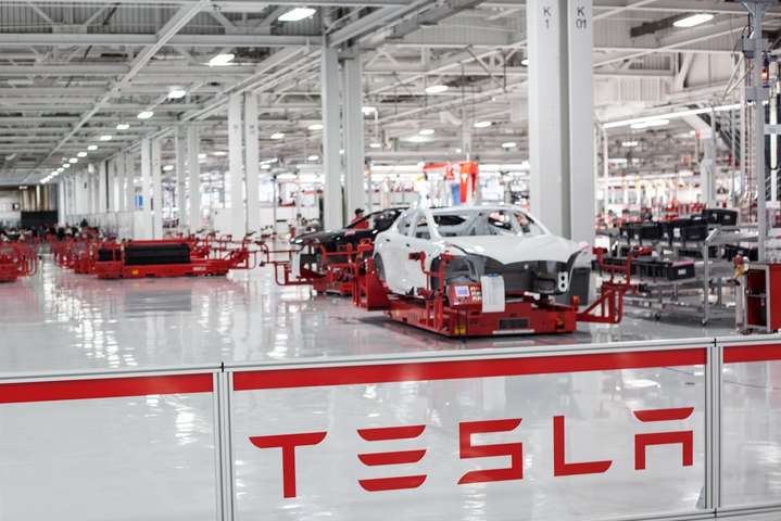 Tesla збудує у Китаї завод на 500 тисяч електрокарів