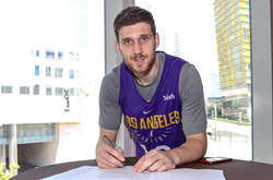 Фото з сайту Los Angeles Lakers