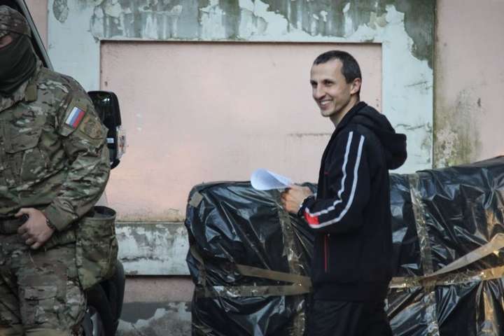 Кримський «суд» залишив під арештом двох фігурантів «справи Хізб ут-Тахрір»
