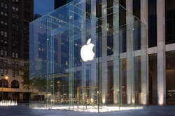 В США арестован экс-сотрудник Apple, обвиняемый в краже данных о разработке автомобилей